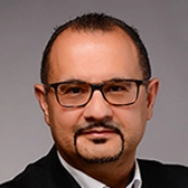 Varlik, Ahmet
